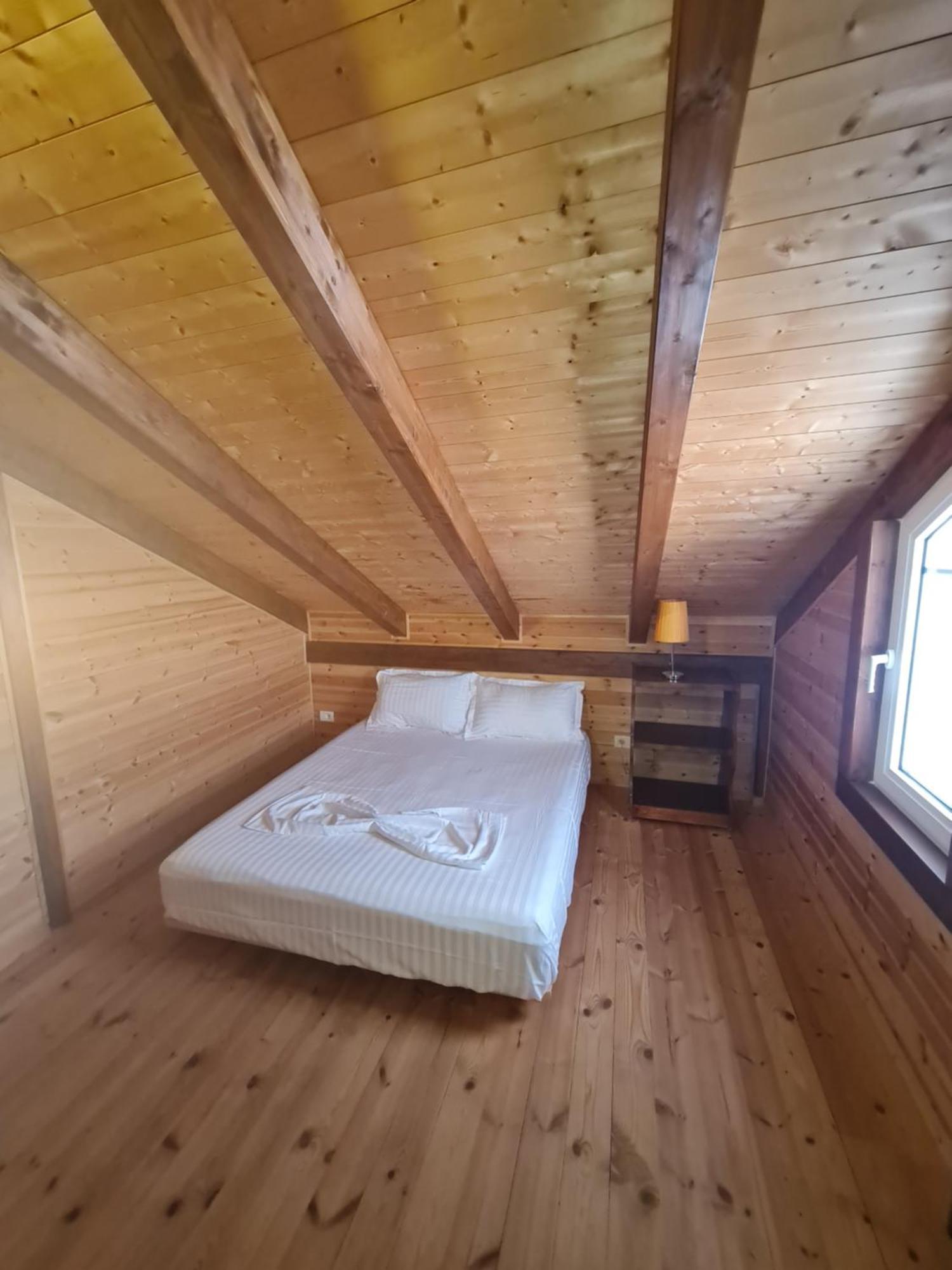 Sol Apartments Gjiri Lalzit Дуррес Экстерьер фото