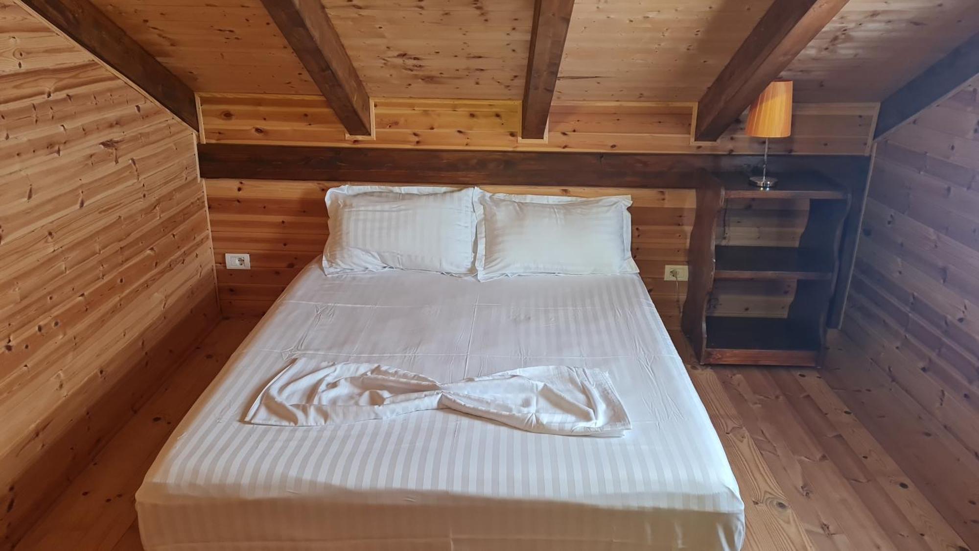 Sol Apartments Gjiri Lalzit Дуррес Экстерьер фото