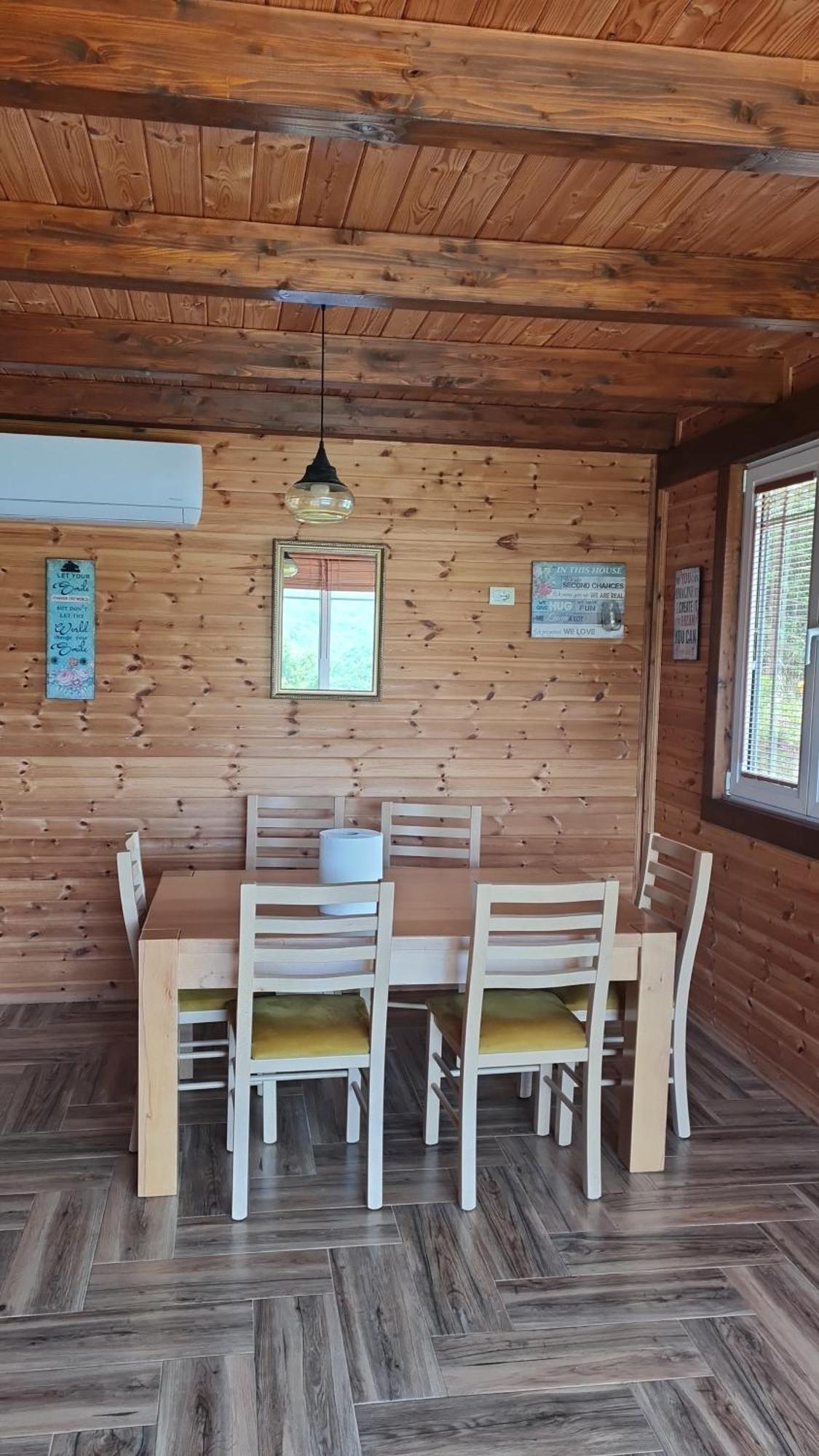 Sol Apartments Gjiri Lalzit Дуррес Номер фото
